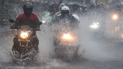 Southwest monsoon is likely to advance over Delhi, Rajasthan, and Haryana, among others, around July 10. (Shashank Parade / PTI) Southwest monsoon is likely to advance over Delhi, Rajasthan, and Haryana, among others, around July 10. (Shashank Parade / PTI)
