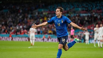 Italy's Federico Chiesa celebrates after scoring his side's opening goal during the Euro 2020 soccer semifinal match between Italy and Spain at Wembley stadium in London, Tuesday, July 6, 2021. (AP Photo/Frank Augstein, Pool) (AP) Italy's Federico Chiesa celebrates after scoring his side's opening goal during the Euro 2020 soccer semifinal match between Italy and Spain at Wembley stadium in London, Tuesday, July 6, 2021. (AP Photo/Frank Augstein, Pool) (AP)