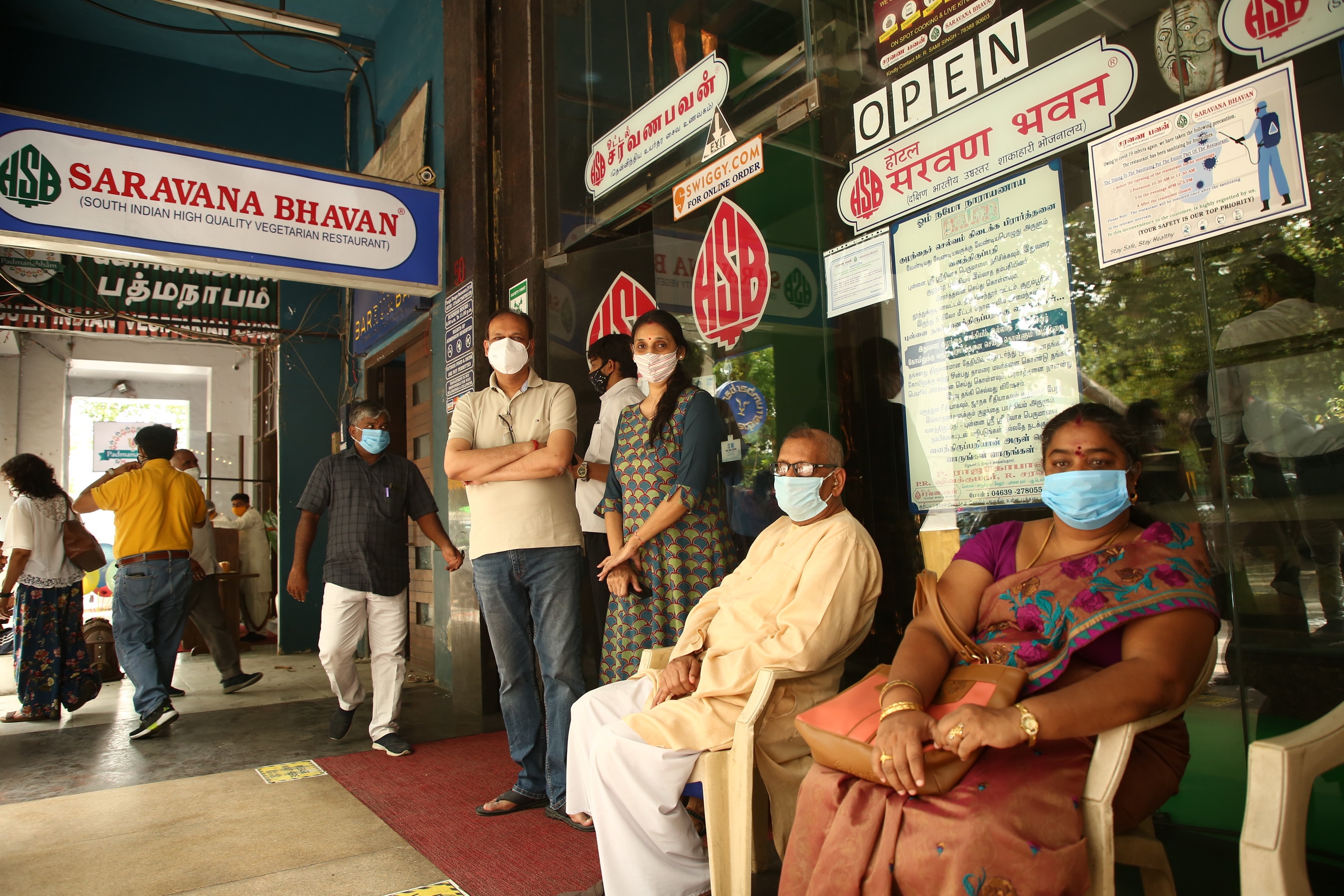People wait to get a table at popular restaurants in Connaught place. (Photo: HT/Raajeesh Kashyap)
