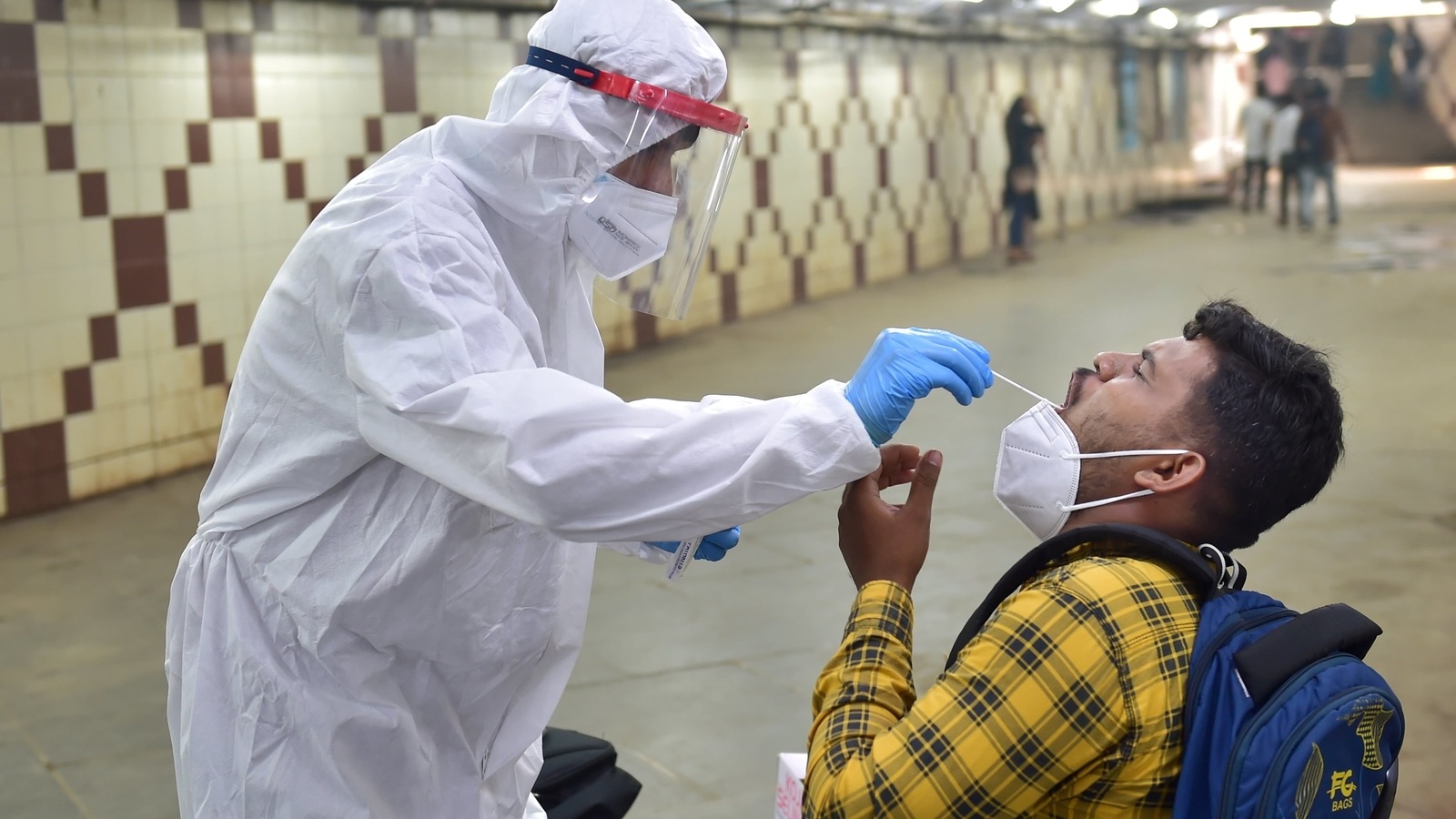 More Covid-19 curbs in Kerala with high positivity rate areas from today