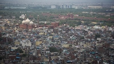 A view of Jama Masjid, Red Fort and the old quarters of the city on a clear day in New Delhi, India, on Saturday, June 19, 2021. (Photo by Sanchit Khanna/ Hindustan Times) A view of Jama Masjid, Red Fort and the old quarters of the city on a clear day in New Delhi, India, on Saturday, June 19, 2021. (Photo by Sanchit Khanna/ Hindustan Times)