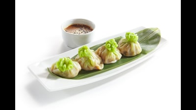 Momos flavoured with kale coloured using veggies (Shutterstock) Momos flavoured with kale coloured using veggies (Shutterstock)