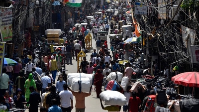 An influx of people at Sadar Bazar wholesale market in New Delhi on July 5. The city, which has bounced back from a brutal fourth wave, added only 79 fresh infections on July 6, with just 0.11% of those sampled testing positive. Over the past week, Delhi has added an average of 85 new cases every day, and the positivity rate has been around the 0.1% mark - the lowest since the pandemic struck last year. (Sanjeev Verma / HT Photo) An influx of people at Sadar Bazar wholesale market in New Delhi on July 5. The city, which has bounced back from a brutal fourth wave, added only 79 fresh infections on July 6, with just 0.11% of those sampled testing positive. Over the past week, Delhi has added an average of 85 new cases every day, and the positivity rate has been around the 0.1% mark - the lowest since the pandemic struck last year. (Sanjeev Verma / HT Photo)