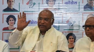 Congress leader Mallikarjun Kharge. (HT archive) Congress leader Mallikarjun Kharge. (HT archive)