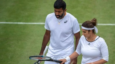 Wimbledon: Mirza-Bopanna mixed doubles pair ousted in round three. (TWITTER/ITD)