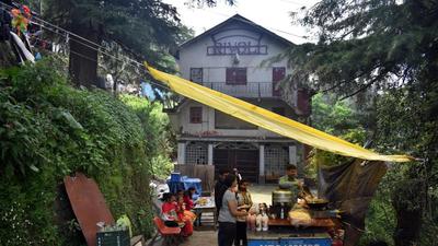 Rivoli was shut down in 2013 after the British-era building was declared unsafe. (Deepak Sansta / HT) Rivoli was shut down in 2013 after the British-era building was declared unsafe. (Deepak Sansta / HT)