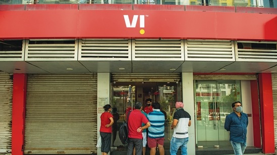 Vodafone Idea announced last year that it would raise ₹25,000 crore through a mix of equity and debt issuances. (File photo)