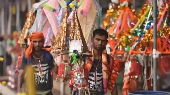 A large number of devotees from Uttar Pradesh prefer to go to Haridwar in Uttarakhand to collect Ganga Jal. (SOURCED)