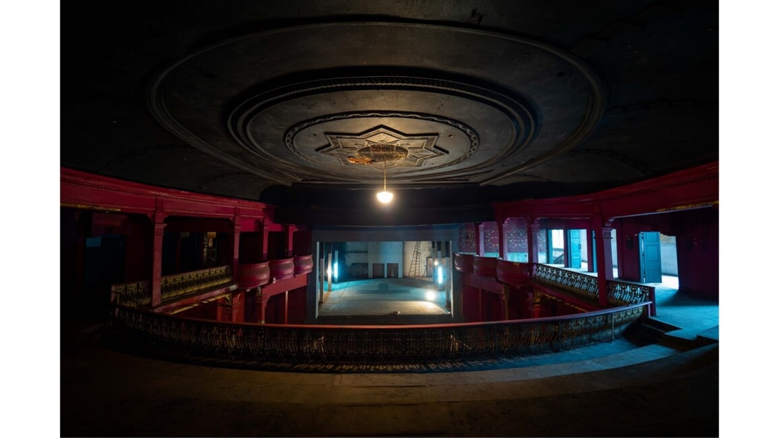 photos-tour-forgotten-single-screen-cinemas-from-across-india