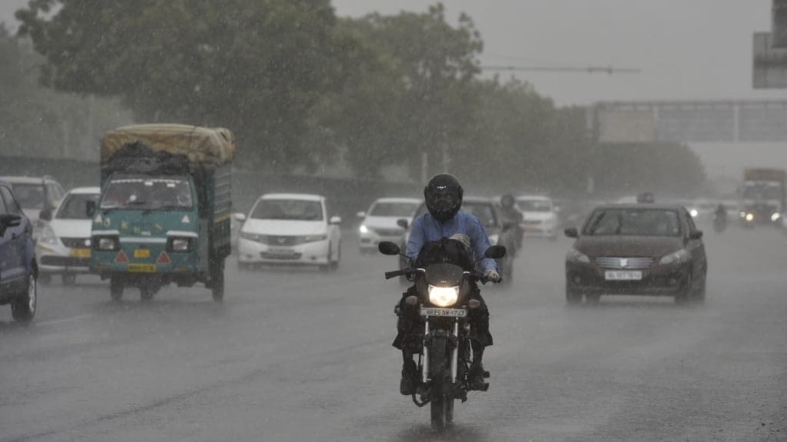 Imd Alerts Low Pressure Over Bay Of Bengal To Bring Rainfall In These States Latest News 0173