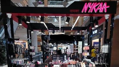Nykaa, founded by former investment banker Falguni Nayar, will keep the size of the public offering unchanged at between $500 million and $700 million. (File photo/ Facebook) Nykaa, founded by former investment banker Falguni Nayar, will keep the size of the public offering unchanged at between $500 million and $700 million. (File photo/ Facebook)