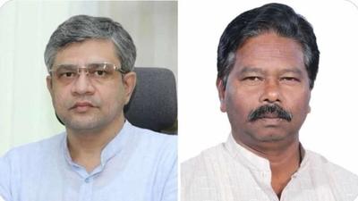 Ashwini Vaishnaw and Bishweswar Tudu. (Sourced) Ashwini Vaishnaw and Bishweswar Tudu. (Sourced)