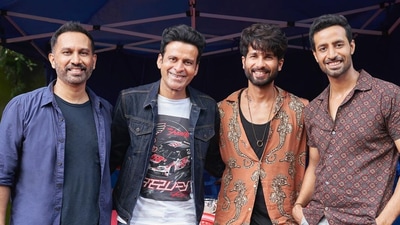 Raj Nidimoru with Manoj Bajpayee, Shahid Kapoor and Bhuvan Arora. Raj Nidimoru with Manoj Bajpayee, Shahid Kapoor and Bhuvan Arora.