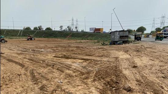 Officials said that the area near Pachgaon Chowk has been cleared to start the drive.