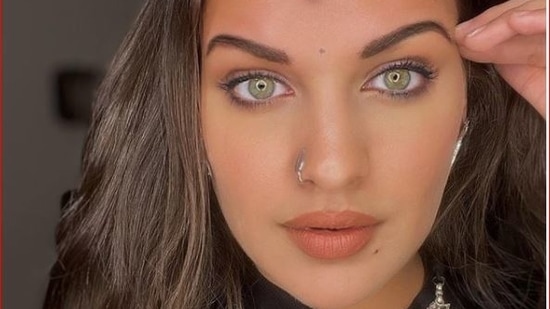 Himanshi Khurana answered questions by her fans on Thursday. 
