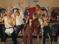 ミュージック BTS PERMISSION TO DANCE BTS Permission To Dance music video: RM, Jin, Suga, J-Hope, Jimin