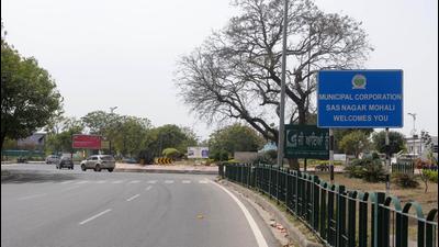 For road safety, more speed breakers will be installed. Other road works, including repair, paver blocks, street lights and horticulture, were also approved. (HT FILE PHOTO)