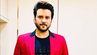 Javed Ali judged Indian Idol for a few seasons. Javed Ali judged Indian Idol for a few seasons.