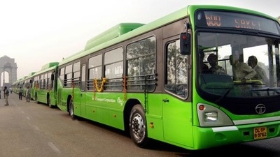 Delhi currently has at least 6,600 buses against the requirement of 11,000 buses, as mandated under various court orders. (Photo: Arvind Yadav/ HT) Delhi currently has at least 6,600 buses against the requirement of 11,000 buses, as mandated under various court orders. (Photo: Arvind Yadav/ HT)