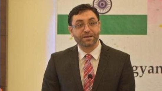 ‘Hope Pakistan begins to play more constructive role in peace process’: Afghan ambassador ‘Hope Pakistan begins to play more constructive role in peace process’: Afghan ambassador