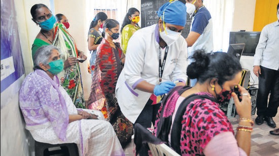 Vaccination drive for sex workers at HN Gujrathi school at Budhwar peth in Pune. (HT PHOTO) Vaccination drive for sex workers at HN Gujrathi school at Budhwar peth in Pune. (HT PHOTO)