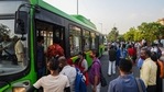 Commuters attempt to board a low-floor DTC bus at Krishi Bhawan, in New Delhi, India, on Monday, April 12, 2021. (Photo by Amal KS/ Hindustan Times) Commuters attempt to board a low-floor DTC bus at Krishi Bhawan, in New Delhi, India, on Monday, April 12, 2021. (Photo by Amal KS/ Hindustan Times)
