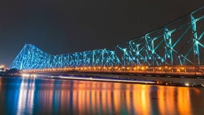 Howrah Bridge, West Bengal: One of the most iconic bridges in India, the Howrah Bridge has attracted several tourists over the years. The landmark of the city of Kolkata was constructed over the Hoogly river during the British era.  (Instagram/@howrah_bridge_ig)