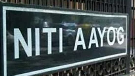 NITI Aayog to recruit engineers, doctors, others in flexi pool; 9 vacancies NITI Aayog to recruit engineers, doctors, others in flexi pool; 9 vacancies