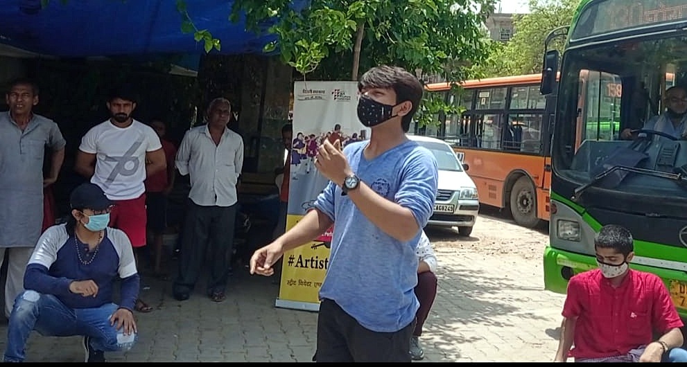 These artistes perform once a week, at different locations in the city, with the support of nodal officers. These artistes perform once a week, at different locations in the city, with the support of nodal officers.