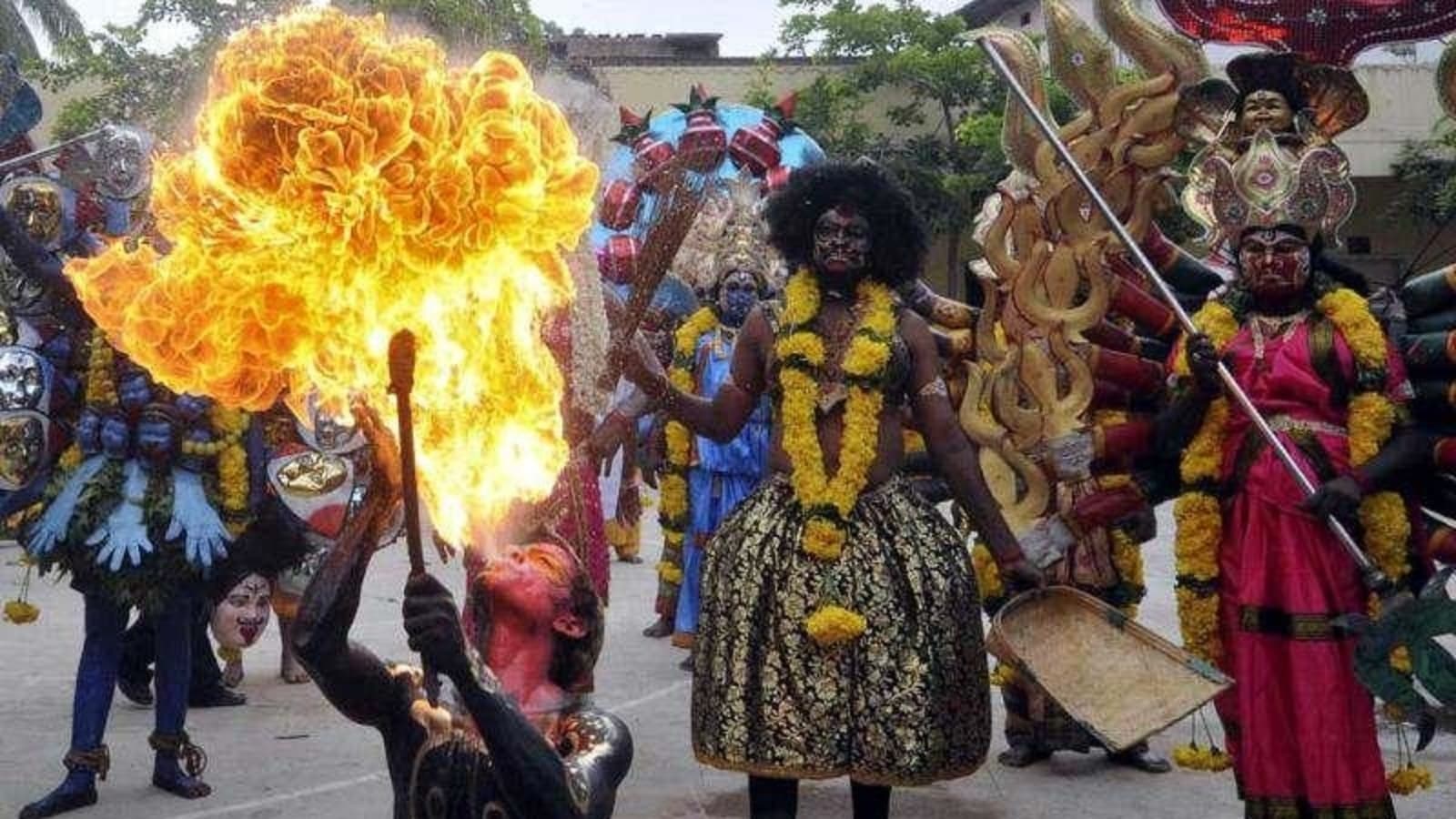 Bonalu' festivities to begin in Telangana, officials urge Covid-19 ...