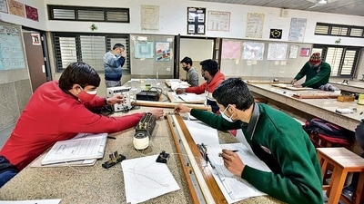 Schools in Delhi were allowed to open in January for students due to appear in the classes 10 and 12 board exams. (Sanjeev Verma/ Hindustan Times))