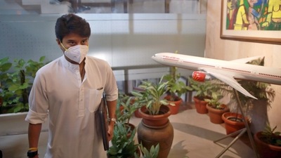 Jyotiraditya Scindia takes charge as the new Minister of Aviation, in New Delhi, on Friday. (Sanjeev Verma/HT Photo) Jyotiraditya Scindia takes charge as the new Minister of Aviation, in New Delhi, on Friday. (Sanjeev Verma/HT Photo)