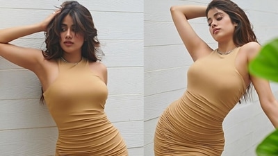 Janhvi Kapoor shared pictures from her latest outing. Janhvi Kapoor shared pictures from her latest outing.