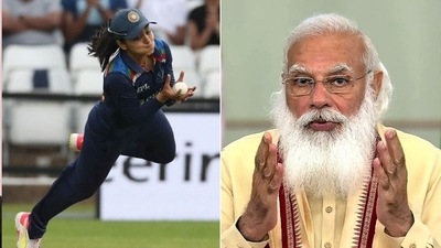 PM Narendra Modi (L) lauds Harleen Deol's (R) catch in the 1st T20I against England on Friday. (HT Collage) PM Narendra Modi (L) lauds Harleen Deol's (R) catch in the 1st T20I against England on Friday. (HT Collage)
