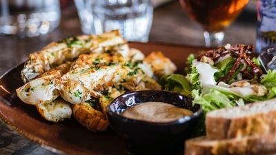 People make unhealthy choices as brain processes taste before health information: Study (Unsplash) People make unhealthy choices as brain processes taste before health information: Study (Unsplash)