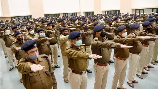 The Bihar Police SHO has been placed under suspension based on a report on his illegal activities. (HT Photo) The Bihar Police SHO has been placed under suspension based on a report on his illegal activities. (HT Photo)