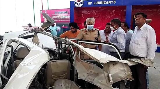 The victim, Vikram Singh, was filling gas in an Alto car when the explosion took place at the facility named Jagdish Oil Company, located near the bus stand. (Sanjeev Kumar/HT)