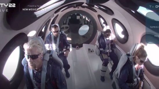 Billionaire Richard Branson and crew aboard VSS Unity.(YouTube/Virgin Galactic)