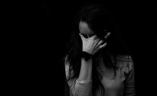A recent study shows how different factors impact anxiety disorders in men and women.(Unsplash)