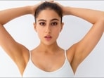 Sara Ali Khan ditching gym equipment to deadlift her friend is powerlifting goal