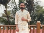 Vikrant Massey lays ethnic fashion goals for men in  <span class='webrupee'>₹</span>14k bandi, cream kurta-trousers