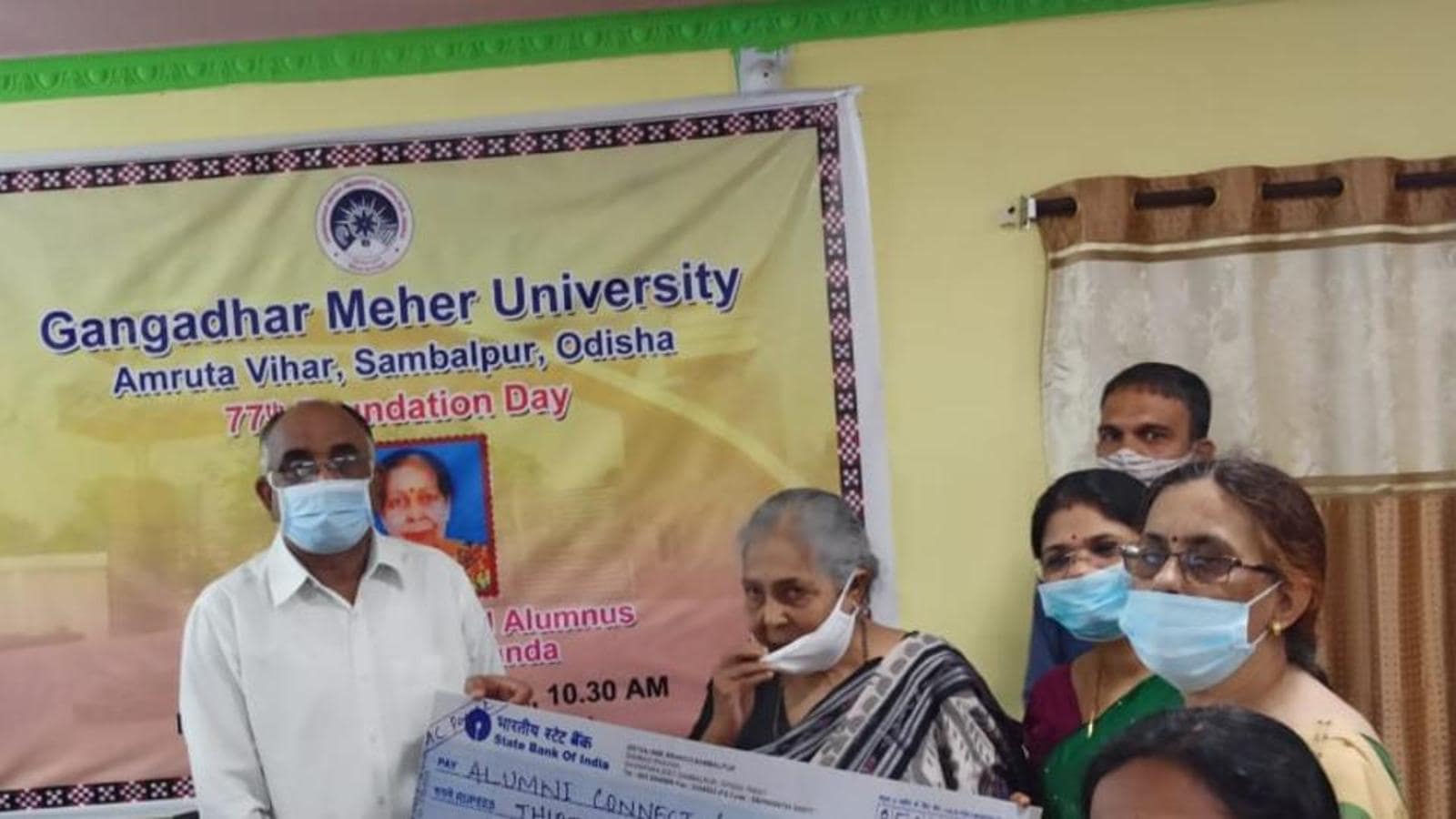 Odisha doctor donates ₹30 lakh to her alma mater 64 years after her MBBS Hindustan Times