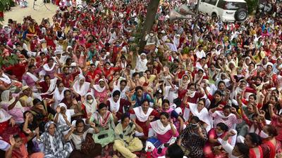 Anganwadi workers staging a protest at the office of child development and project officers in Shimlapuri today. (Harsimar Pal Singh/HT) Anganwadi workers staging a protest at the office of child development and project officers in Shimlapuri today. (Harsimar Pal Singh/HT)