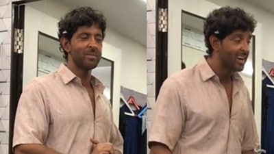 Hrithik Roshan sings Jadoo in a Super 30 BTS video. Hrithik Roshan sings Jadoo in a Super 30 BTS video.