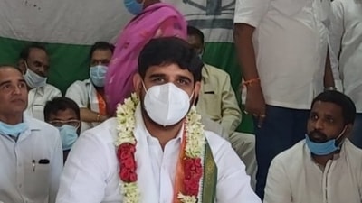 Kaushik Reddy has already been warned against anti-party activities, a senior Congress leader said, (Twitter/Kaushik Reddy) Kaushik Reddy has already been warned against anti-party activities, a senior Congress leader said, (Twitter/Kaushik Reddy)