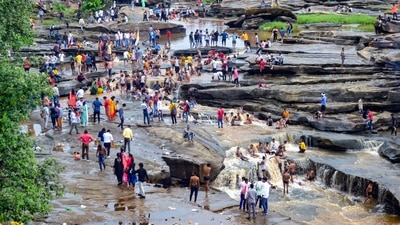 The IMA’s warnings came amid several reports emerging of large tourist gatherings at hill stations like Manali, Nainital and Mussoorie. (PTI | Representational image) The IMA’s warnings came amid several reports emerging of large tourist gatherings at hill stations like Manali, Nainital and Mussoorie. (PTI | Representational image)
