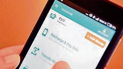 MobiKwik said 40% of the net proceeds will be used to fund organic growth initiatives. (Mint file photo)