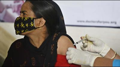 A health worker administers a dose of Covid-19 vaccine at UPHC Poly Clinic in Sector 31, in Gurugram on July 10. (HT file)
