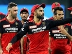 Brad Hogg (R) names the players whom RCB should retain for the IPL 2022(HT Collage) Brad Hogg (R) names the players whom RCB should retain for the IPL 2022(HT Collage)