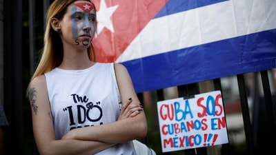 Anilet Ramirez from Cuba takes part in a protest against the Cuban government in front of the offices of the International Organization for Migration (IOM) in Ciudad Juarez, Mexico (REUTERS)